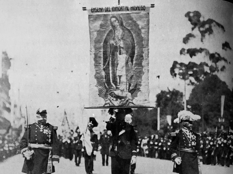 Porfiriato September 16 Parade