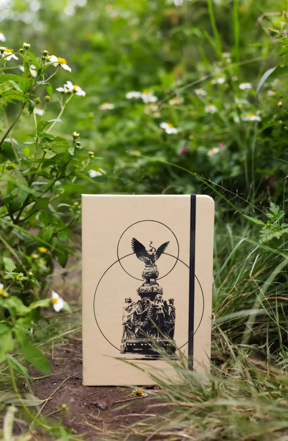 Photo of the Mazunte Sand Notebook, featuring a design inspired by the sculptural ensemble on the dome of the Palace of Fine Arts 06