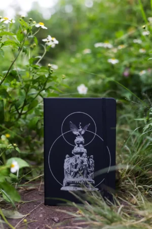Foto de Libreta Negra con diseño inspirado en el Conjunto escultórico de la cúpula del Palacio de Bellas Artes 05