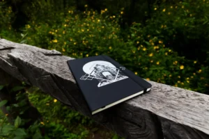 Photo of Black Notebook with design inspired by the Monument to the Revolution 03